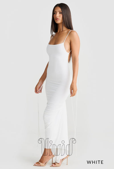 Melani The Label Azari Midi in White / Whites