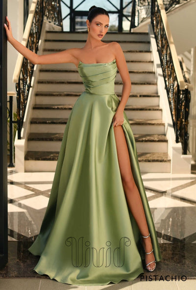 Nicoletta Giovanna Gown NC1076 in Pistachio / Greens
